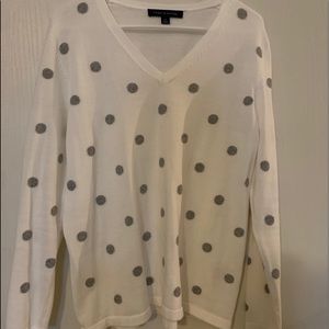 Tommy Hilfiger V-neck sweater. New without tags